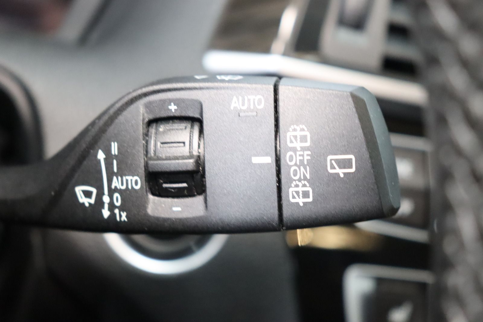 Fahrzeugabbildung BMW 120 xd * LED * Navi * Memory * 1. Hand * M-Paket