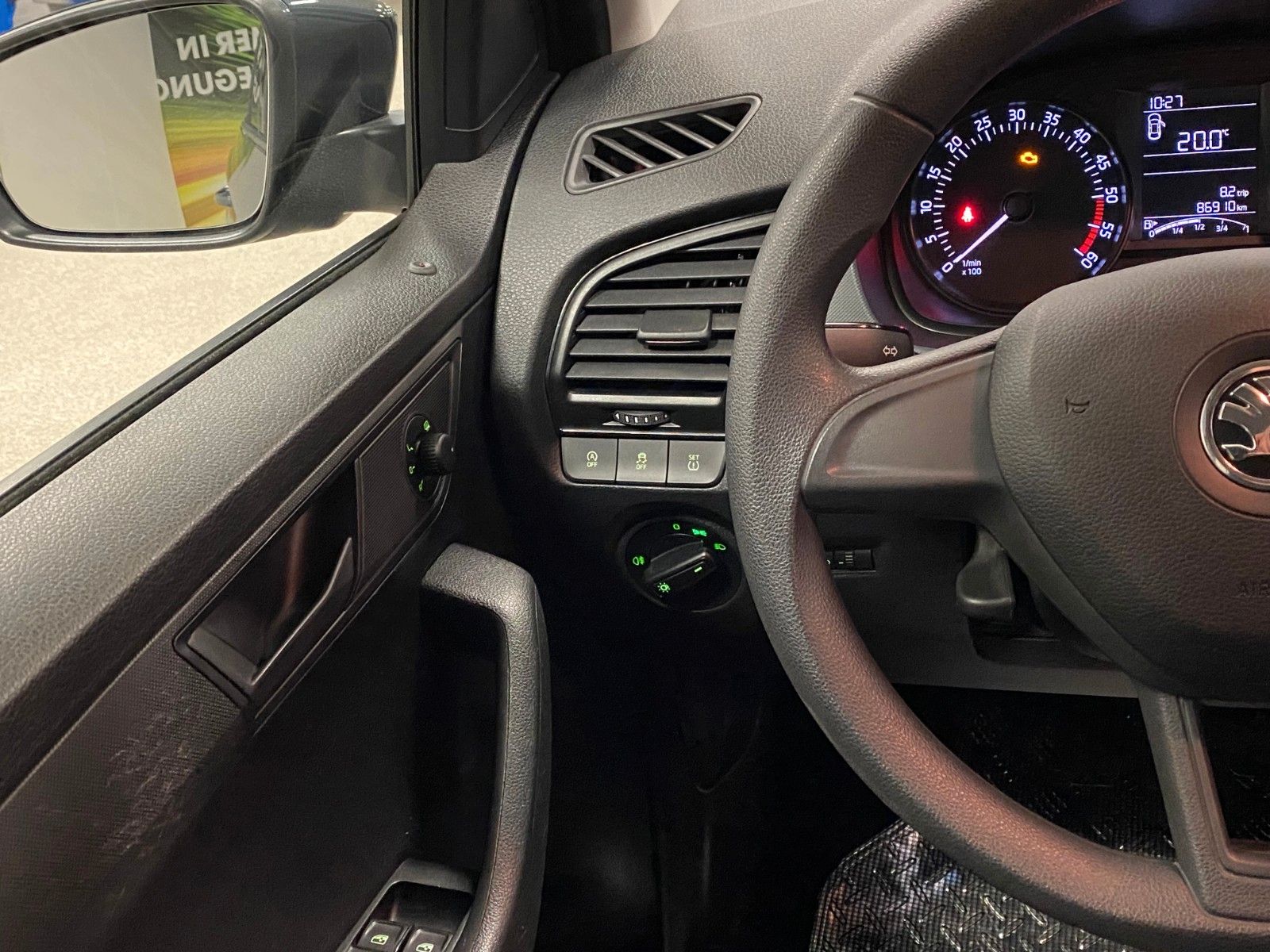 Fahrzeugabbildung SKODA Fabia 1.4 TDI+Combi++ACTIVE++SITZHEIZUNG++KLIMA+