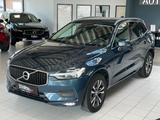 Volvo XC60 Momentum Pro 2WD - Volvo XC60: Momentum Pro