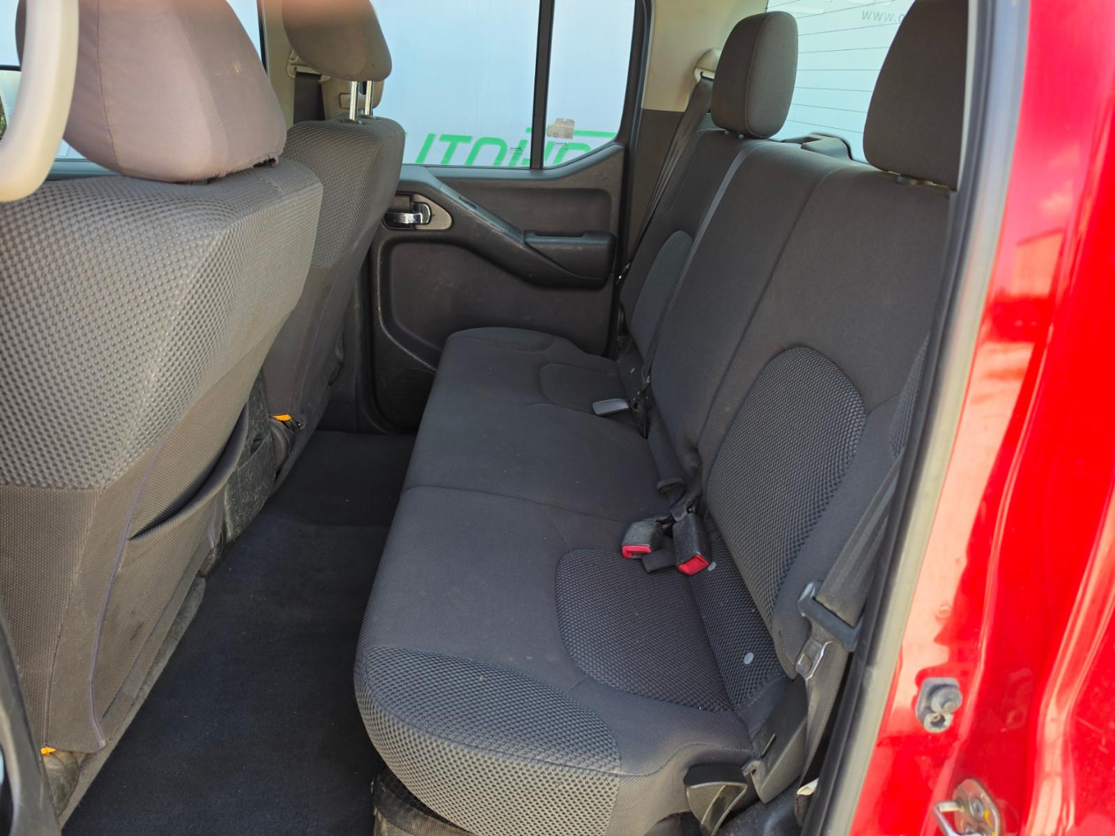 NISSAN NAVARA PICKUP DOUBLE CAB SE 4X4, ATTELAGE | 171 ch | BVM