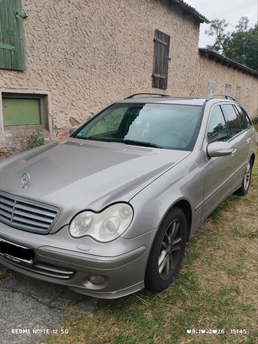 Mercedes-Benz C 220