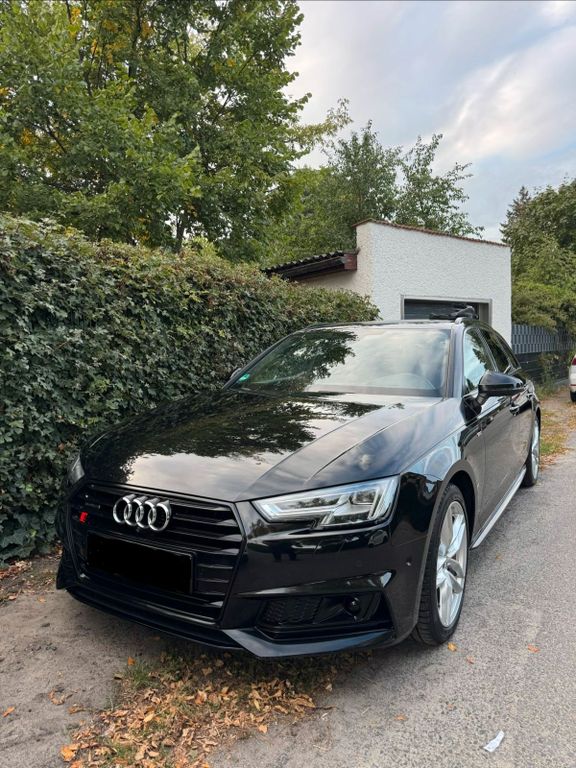Image of Audi A4