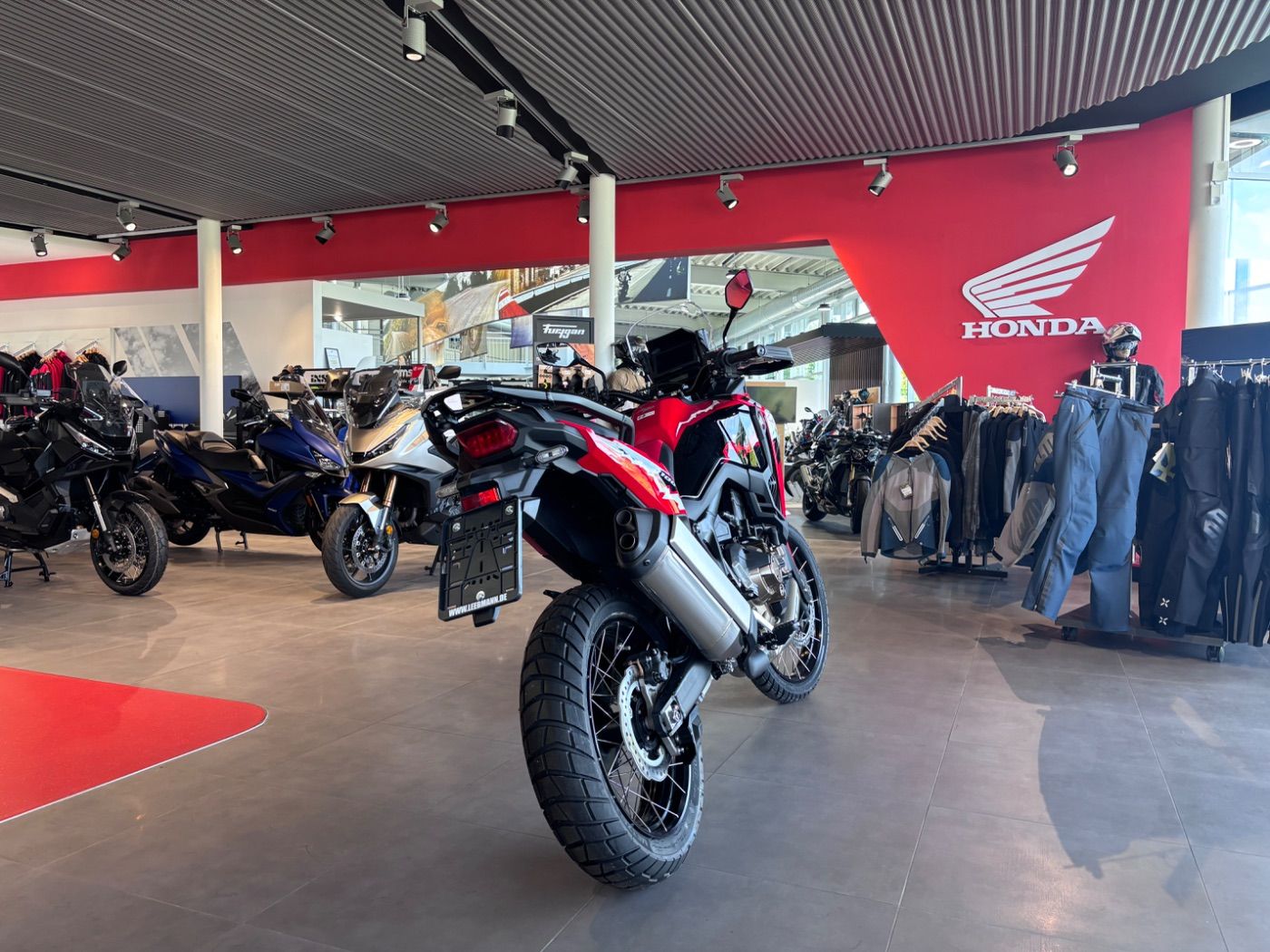 Fahrzeugabbildung Honda CRF 1100 L Africa Twin DCT 2026