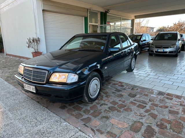 Mercedes-Benz Mercedes-benz C 220 D Classic