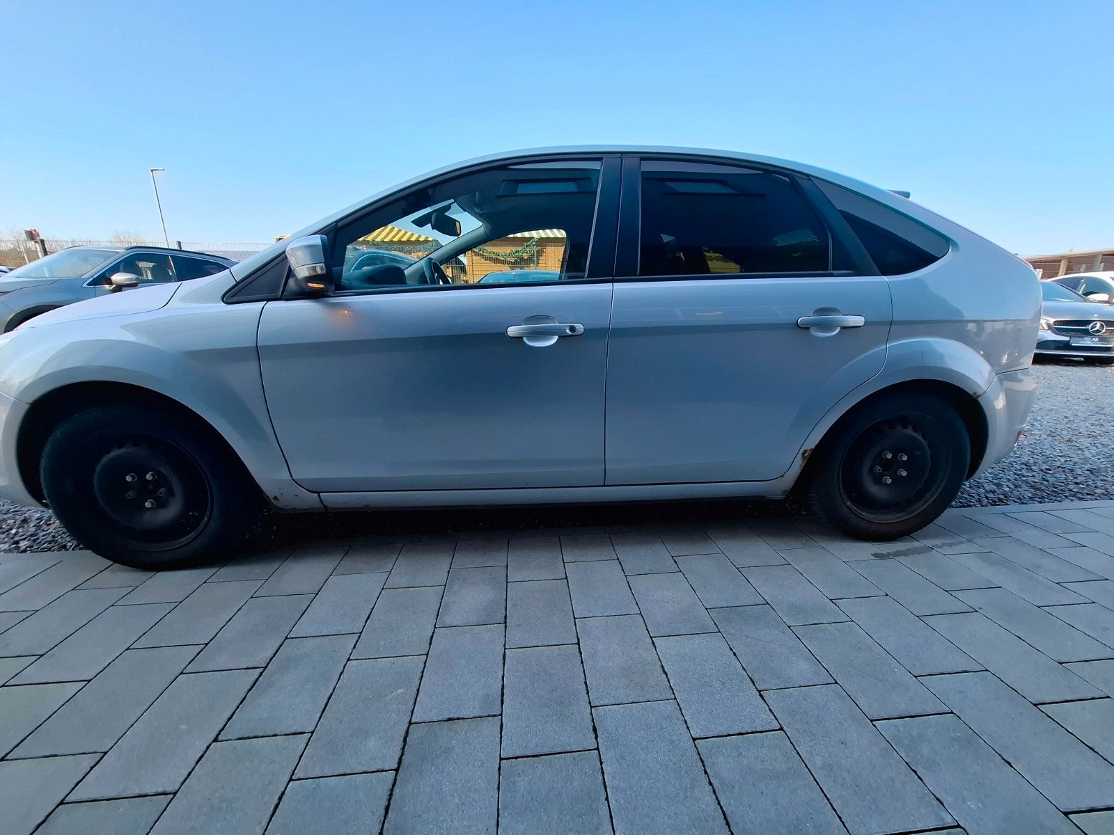 Fahrzeugabbildung Ford Focus Lim. Style