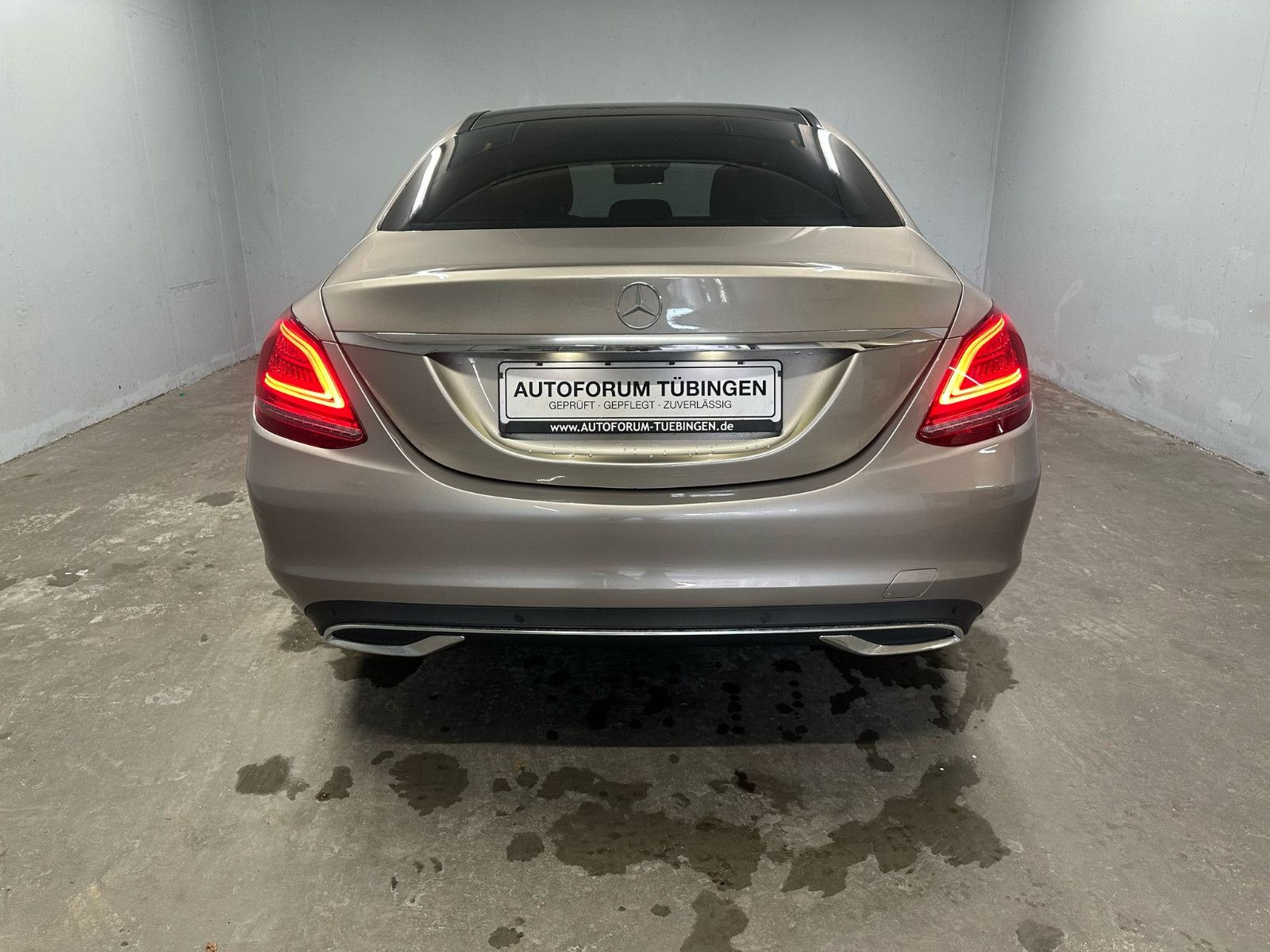 Fahrzeugabbildung Mercedes-Benz C 220 d Autom. AVANTGARDE*PANORAMA*DISTRO*SH*