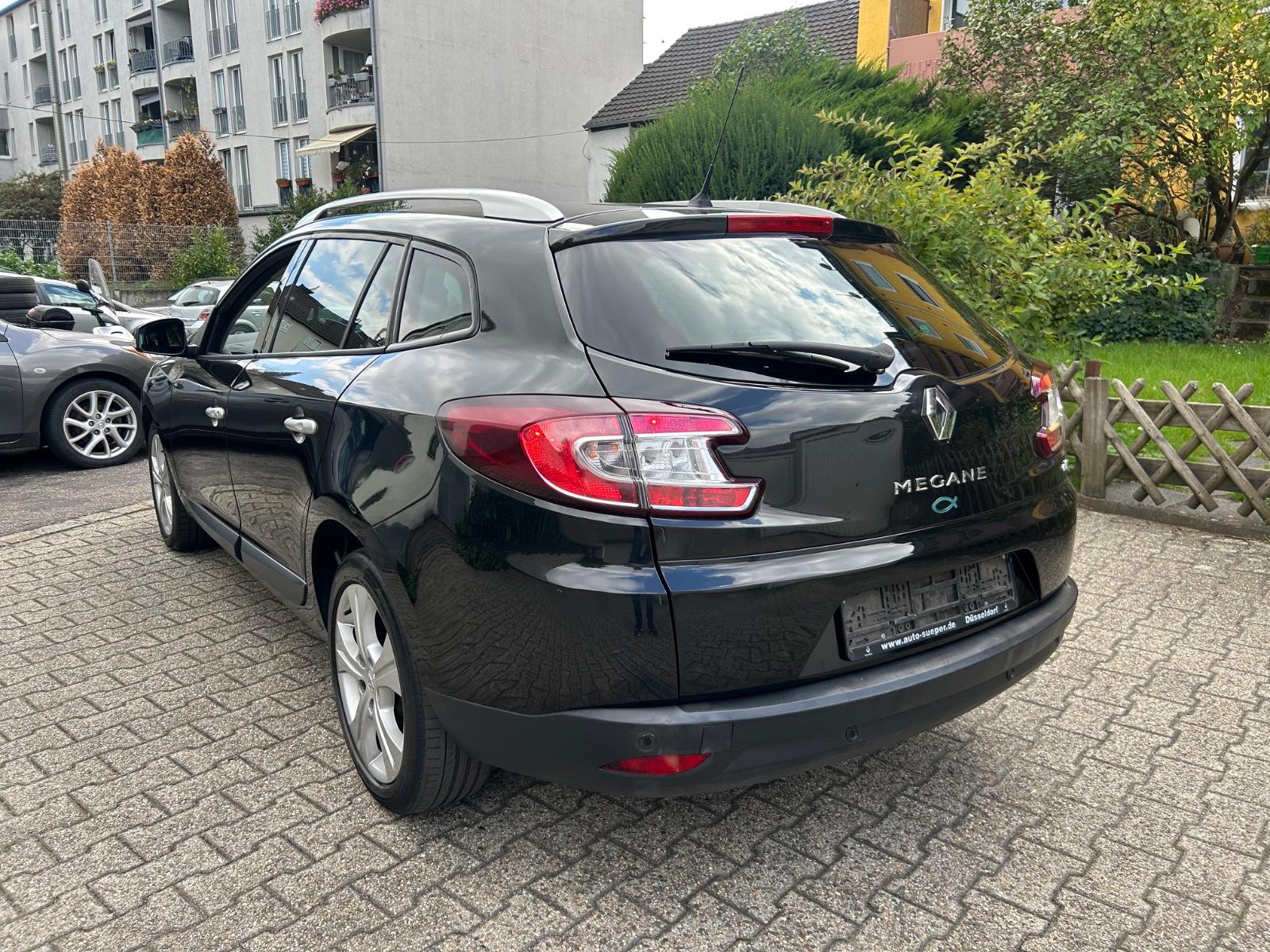 Renault Megane 2010 — photo 6
