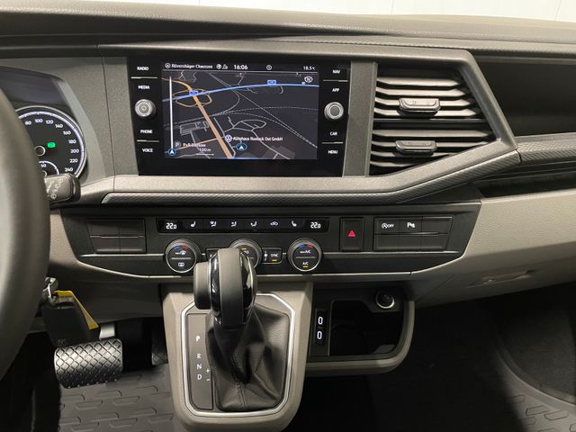 T6.1 Caravelle Comfortline 2.0 TDI DSG ACC NAVI