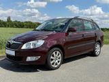 Skoda Fabia 1.2 TSI Combi Elegance / Automatik / AHK - Skoda Fabia: Elegance