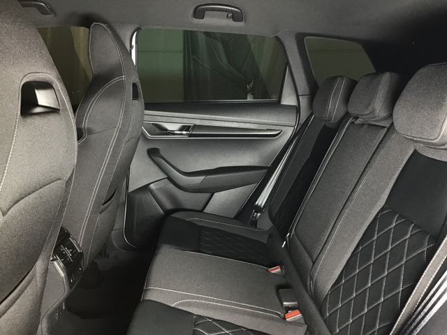 Fahrzeugabbildung Skoda Karoq Sportline 1.5TSI AHK/ACC/Matrix/Standheizu