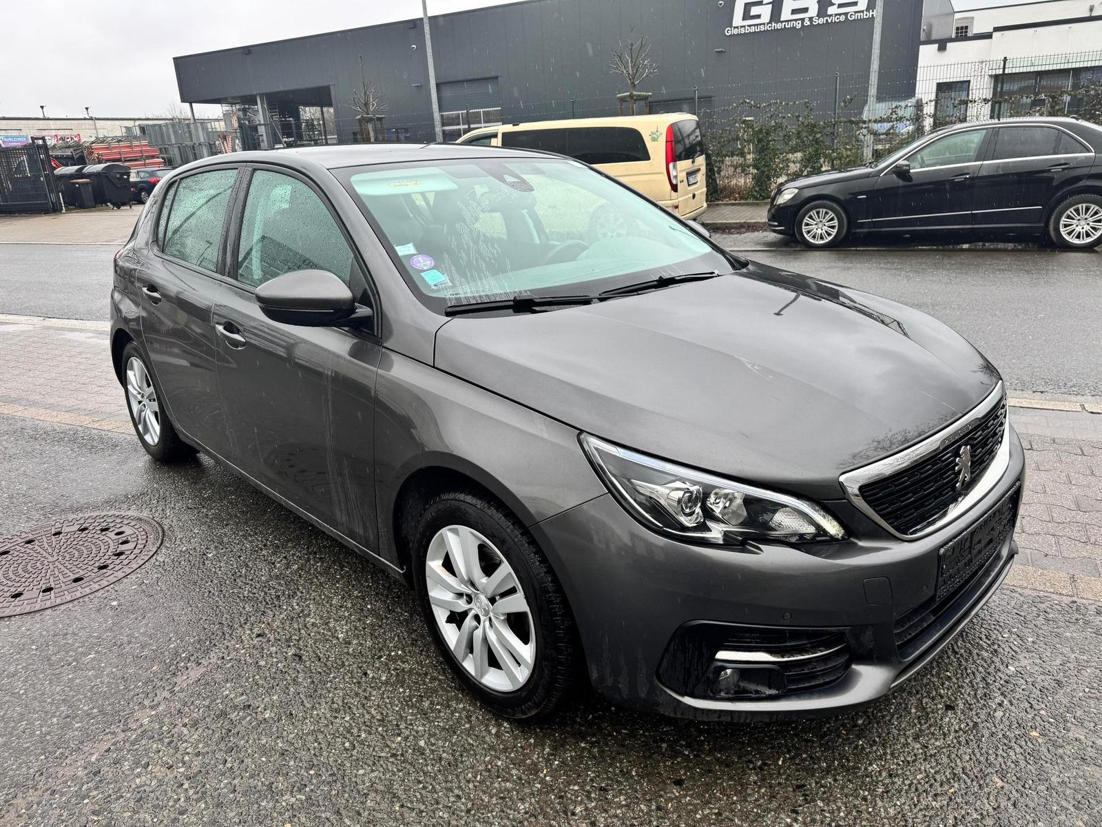 Peugeot 308 Active Business /PDC/1. Hand/TÜV NEU 85 k...