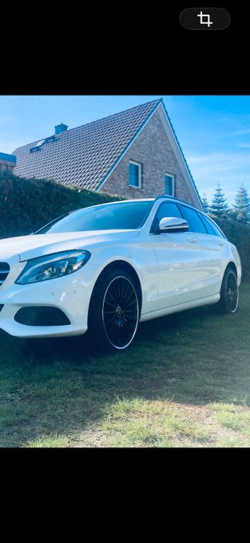 Image of Mercedes-Benz C 200