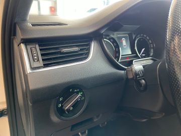 Skoda Octavia Combi RS *2.Hd*Xenon*Navi*