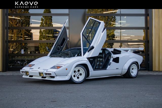 Lamborghini Countach LP500 S 5.2 V12