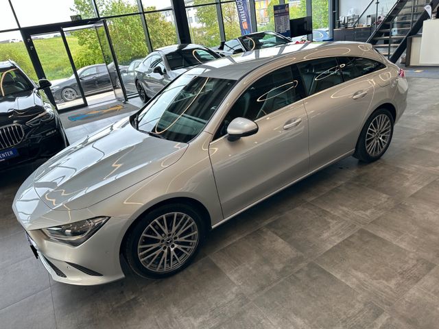 Mercedes-Benz CLA Shooting Brake 180 d *AHK*LED*