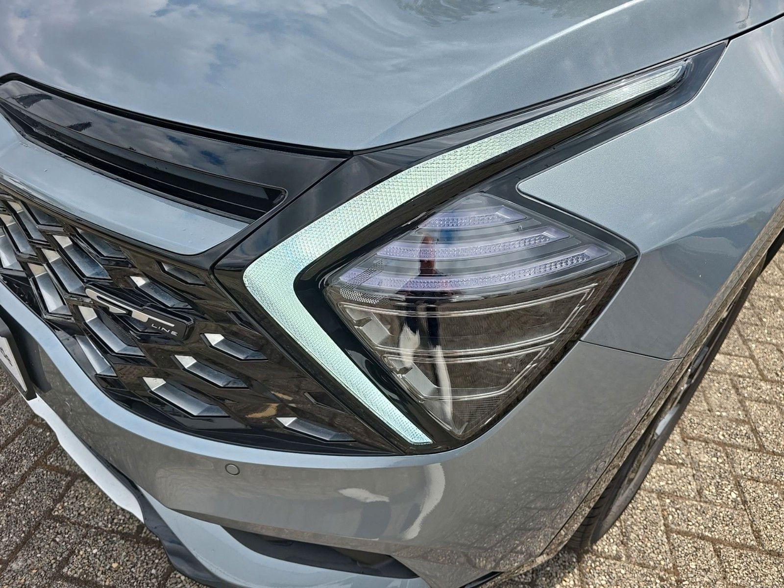 Fahrzeugabbildung Kia Sportage 1.6 T-GDI Plug-in Hybrid Auto 4WD