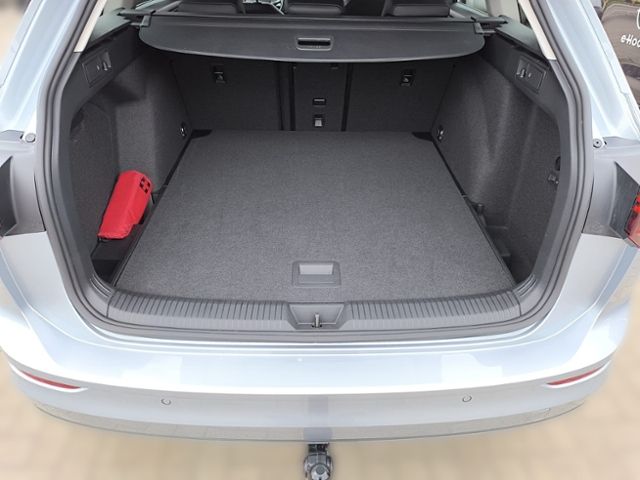 Fahrzeugabbildung Volkswagen Golf VIII Variant 2.0 TDI SCR DSG Goal LED PLUS