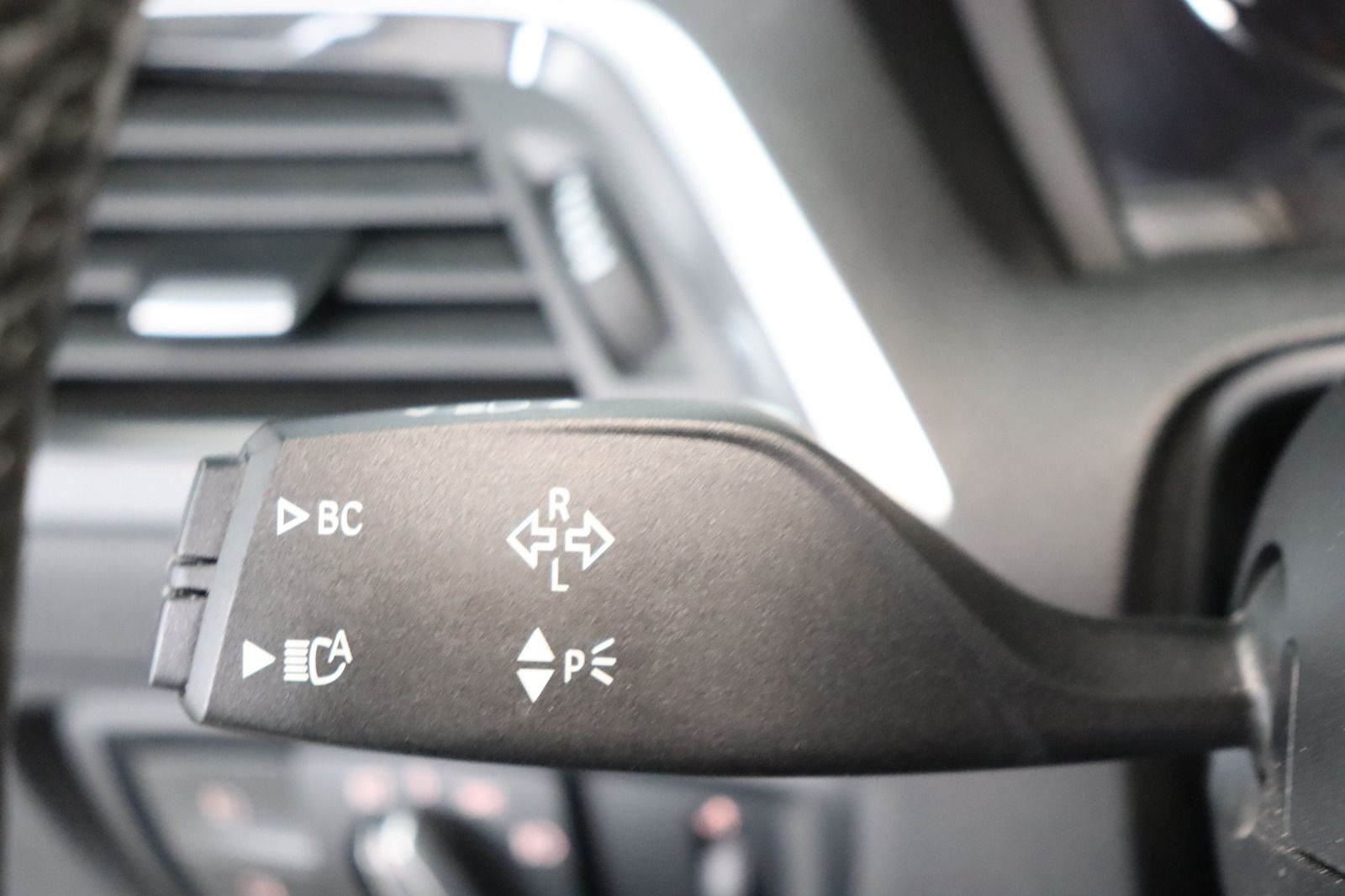 Fahrzeugabbildung BMW 120 xd * LED * Navi * Memory * 1. Hand * M-Paket