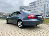 Mercedes-Benz Mercedes CLK 320 Avantgarde - Mercedes-Benz CLK 320 in Stuttgart