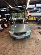Audi a6 4b 2.7t Quattro - Audi A6 aus 2000: 4.2
