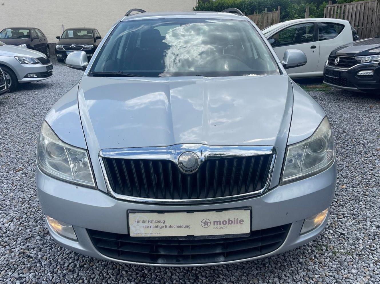 Skoda Octavia Combi *SITZHEUZUNG*