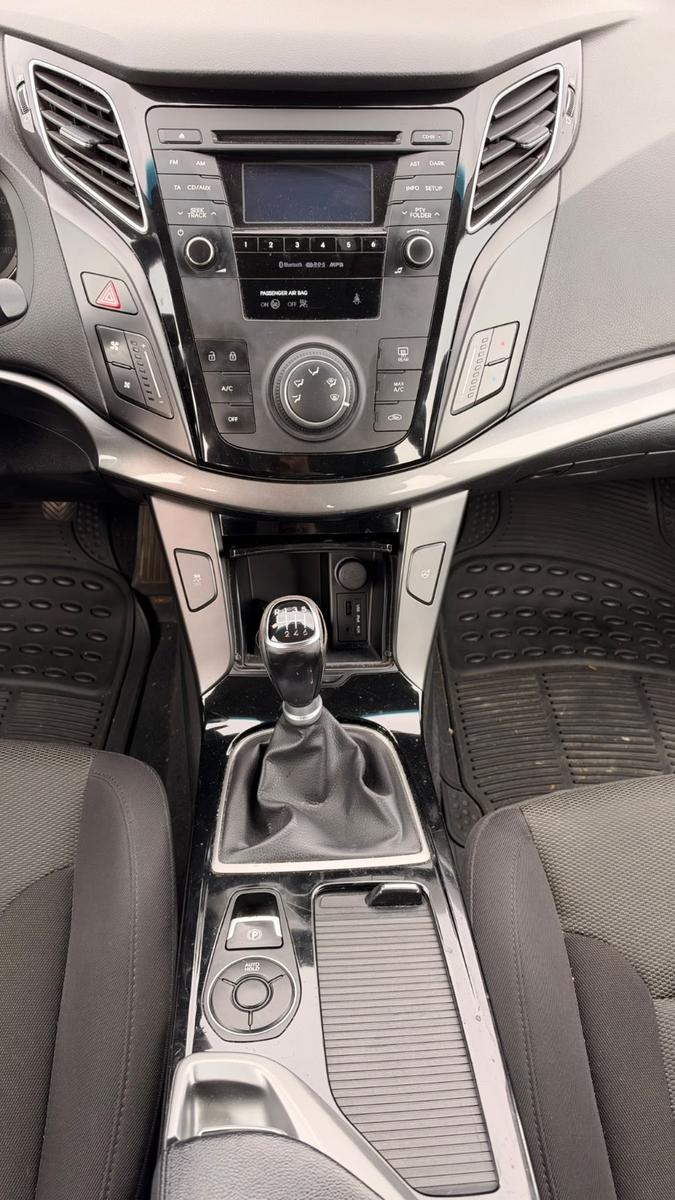 Hyundai i40 2015 — photo 13