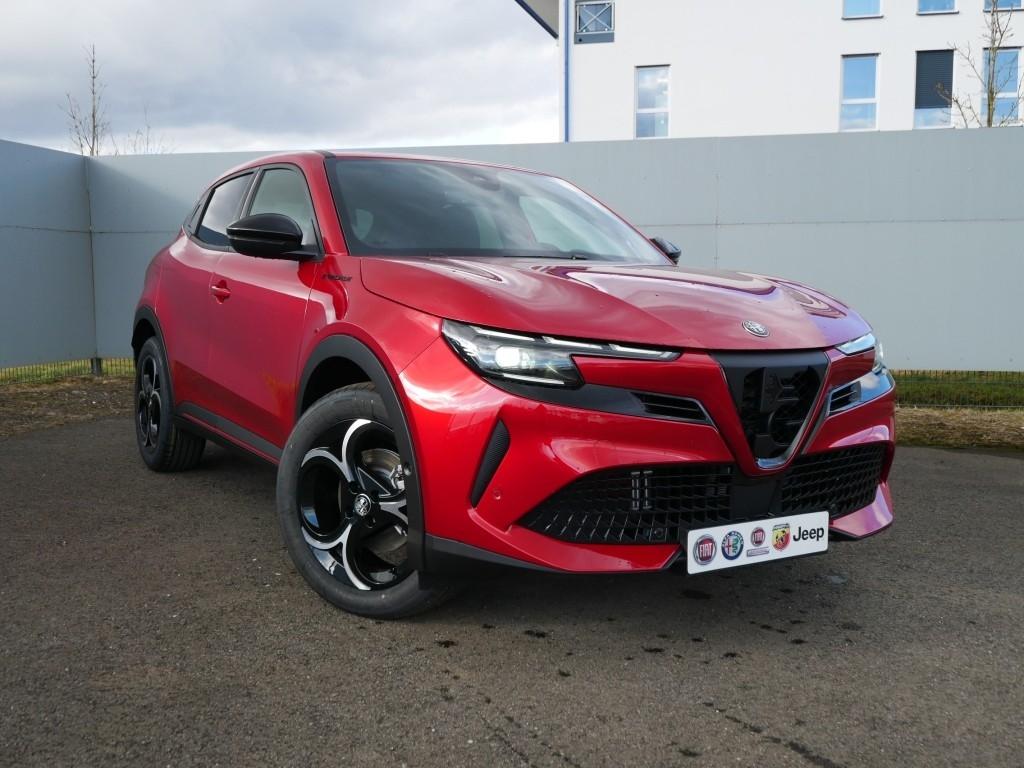Alfa Romeo Junior IBRIDA SPECIALE 1.2 VGT 136PS DCT6 TECHNO