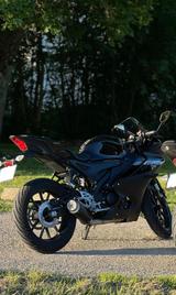 Yamaha YZF R125 - YAMAHA YZF R125