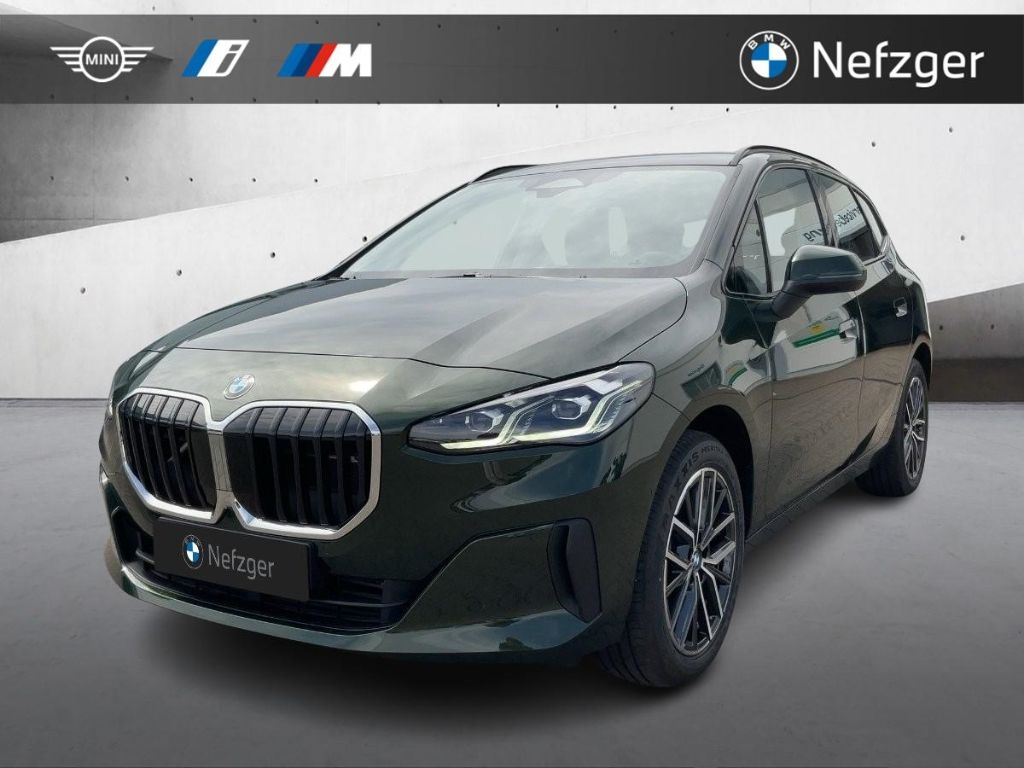 BMW 220 Active Tourer i Park-Assistent AHK Adap. LED