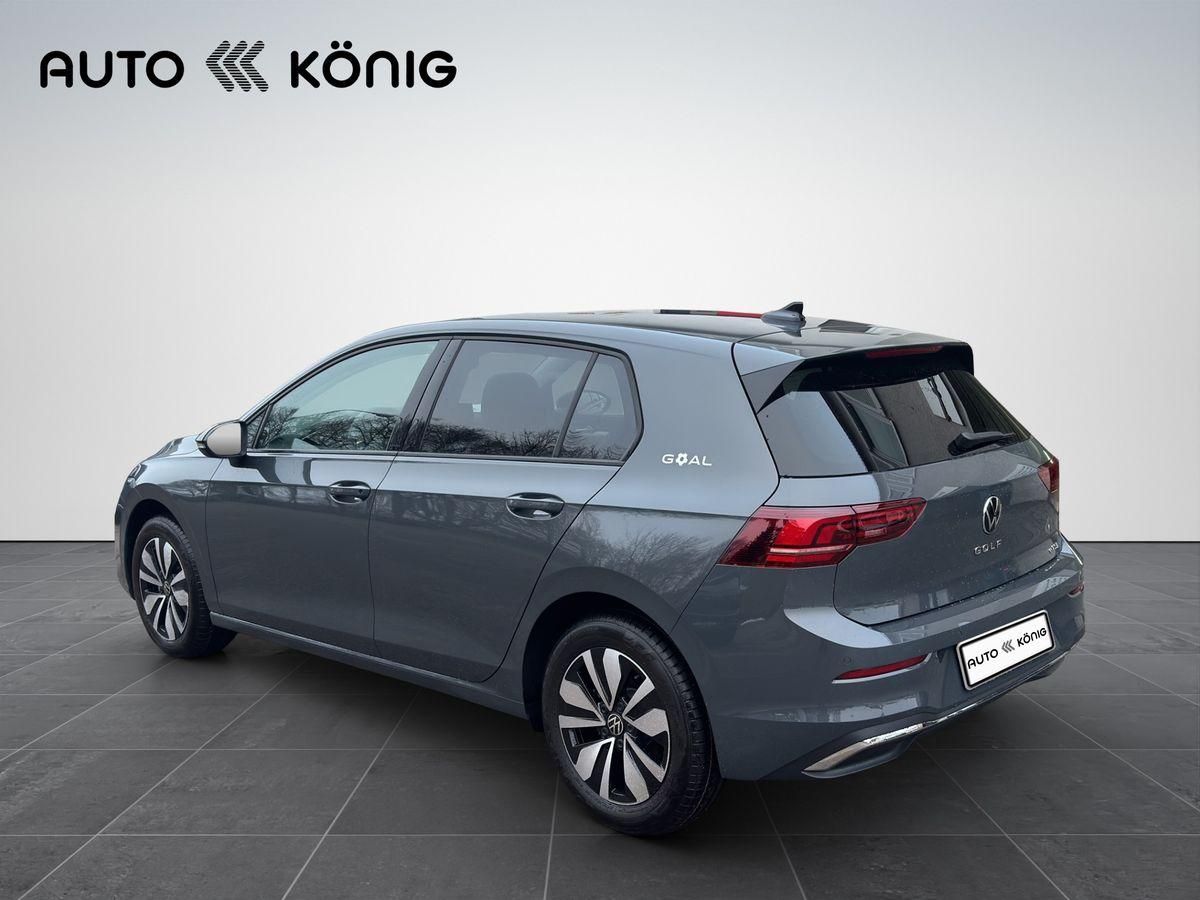 Fahrzeugabbildung Volkswagen Golf Goal 1.5 eTSI 110 kW