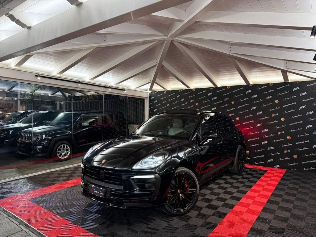 Image of Porsche Macan