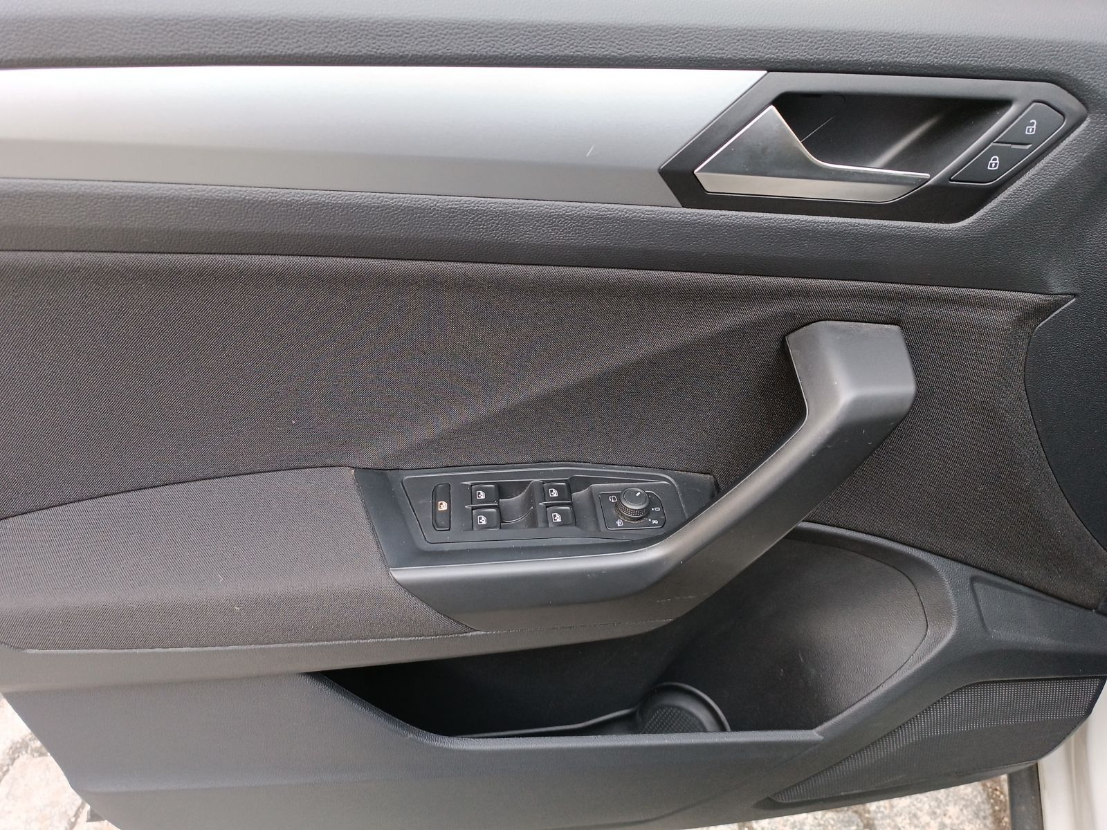 Volkswagen T-Roc - Bild 8