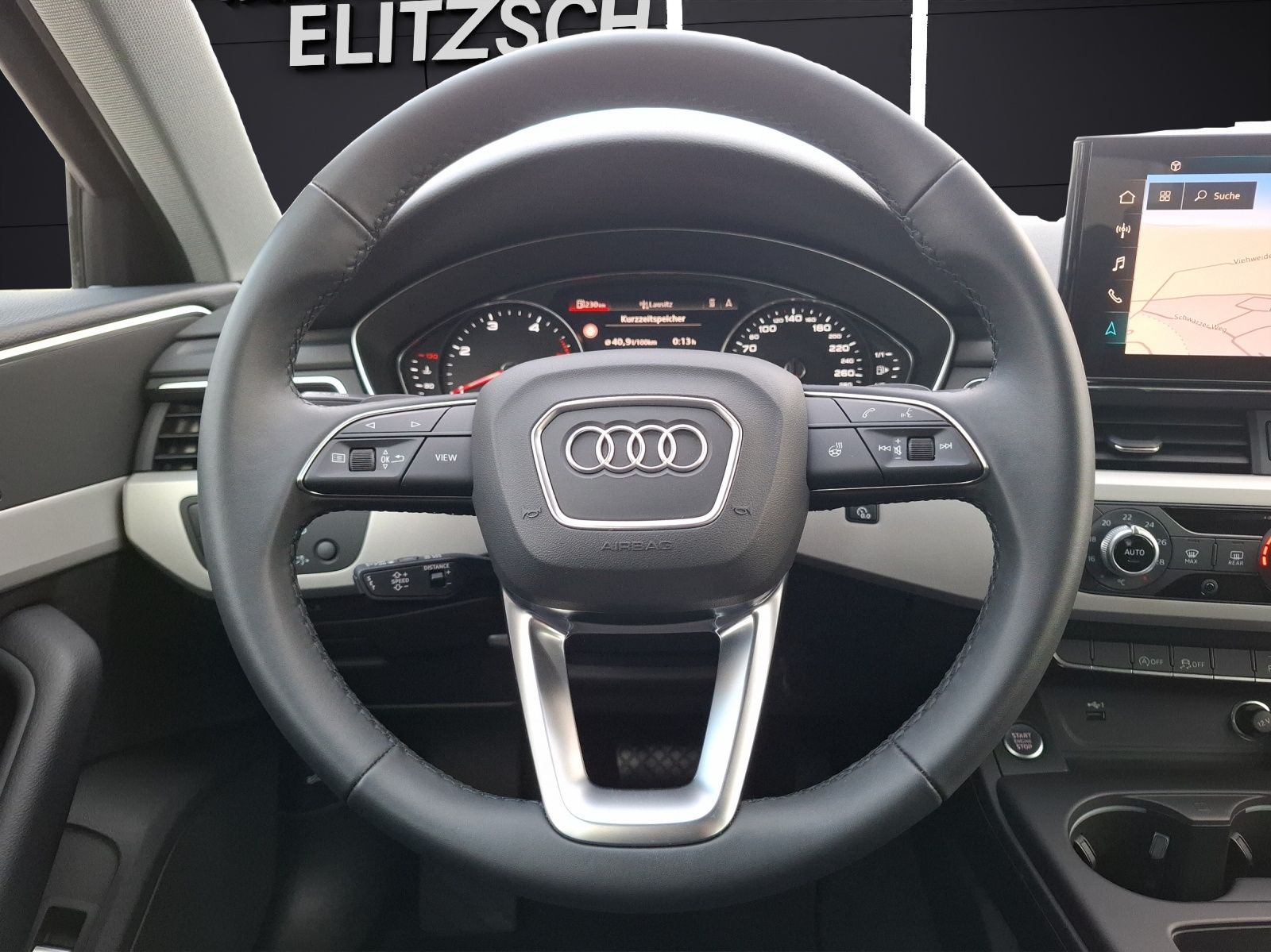 Fahrzeugabbildung Audi A4 Avant 35 TDI S-line S-tronic Matrix Navi ACC