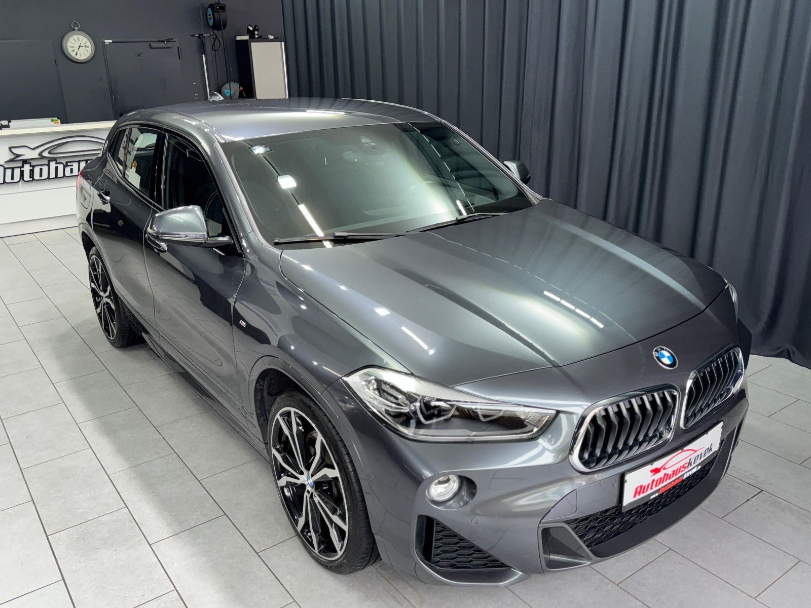 Fahrzeugabbildung BMW BMW X2 20d|M Sport|Individual|AHK|Kamera|