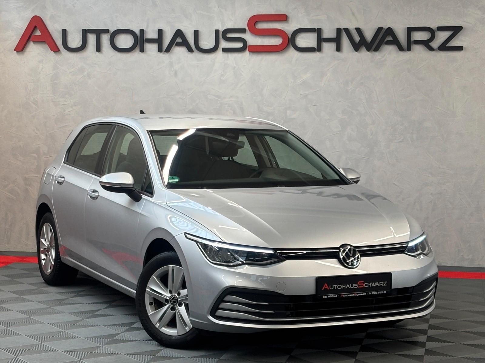 Volkswagen Golf VIII Lim. Kamera Led SmartLink Navi PDC SHZ