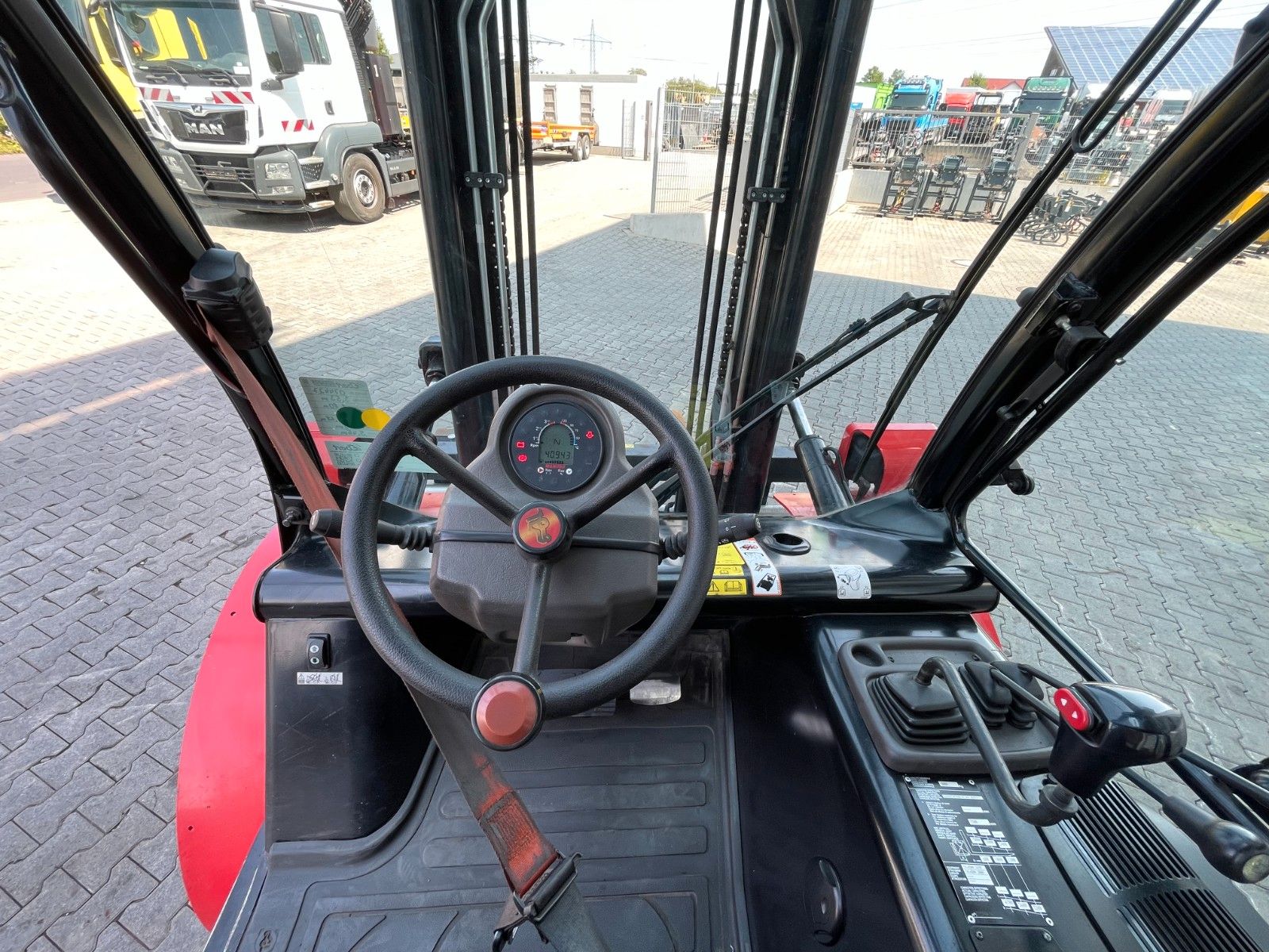 Fahrzeugabbildung Manitou MSI 50D / nur 4.094h / Geländestapler / ZV & SS
