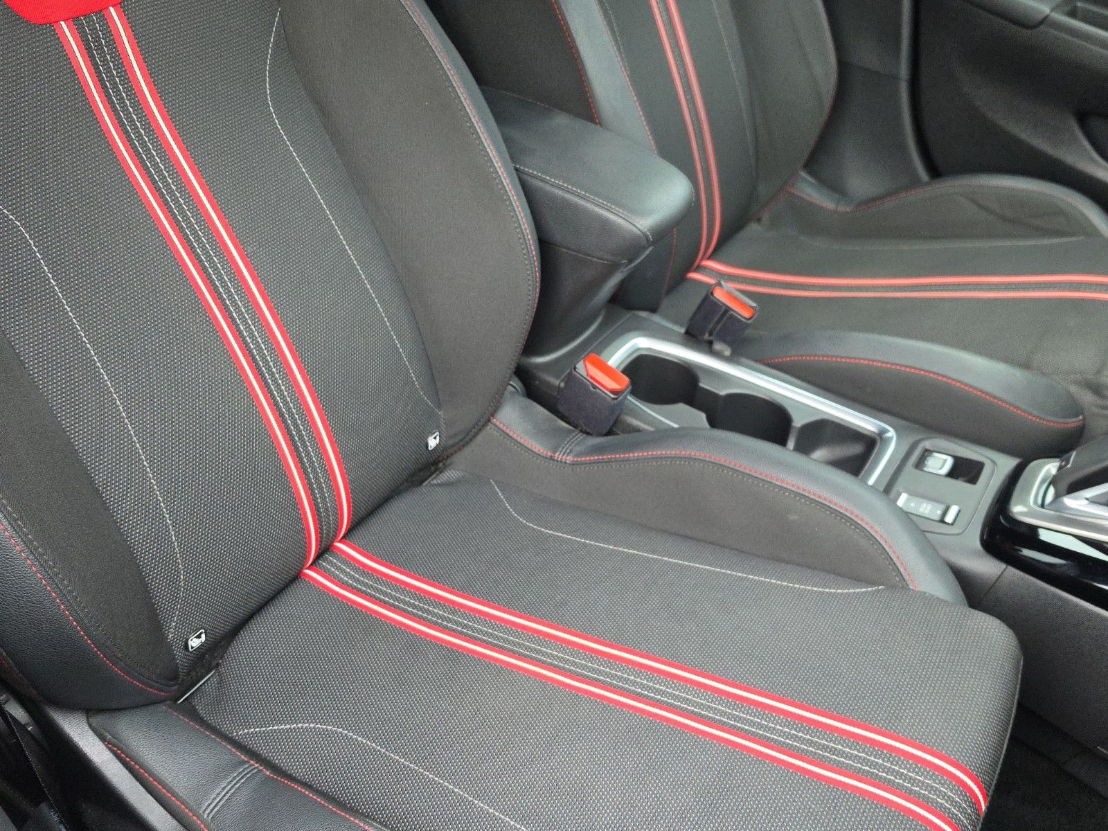 Fahrzeugabbildung Opel Corsa F GS Line AUTOMATIK KAMERA NAVI