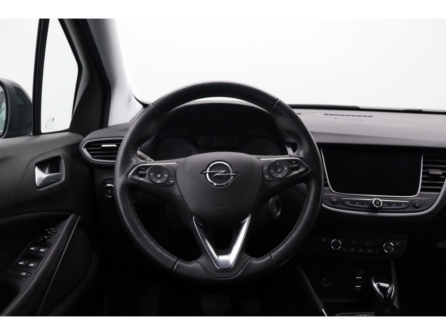Fahrzeugabbildung Opel Crossland 1.2 Edition Kamera SHZ Navi