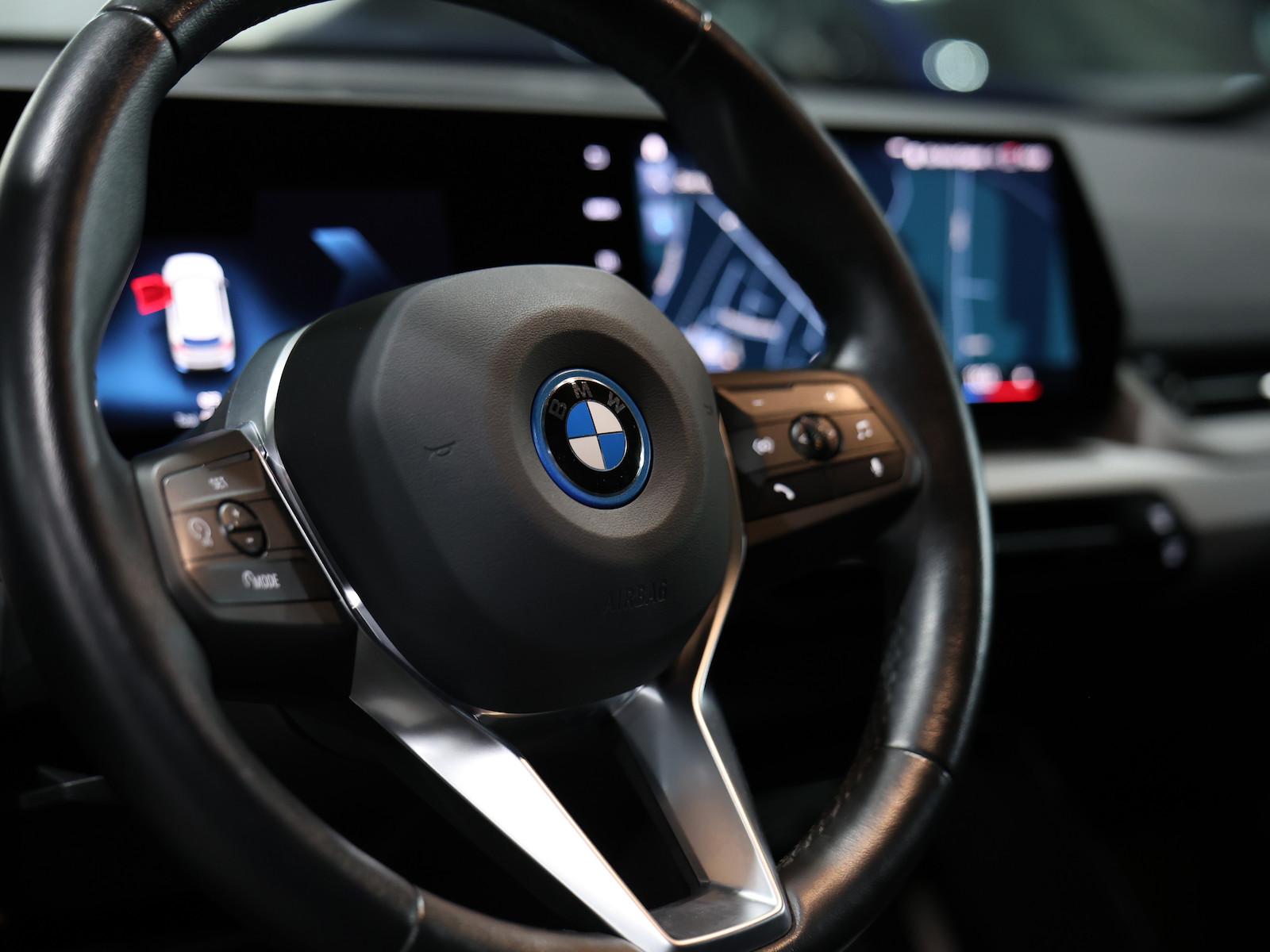 BMW iX1 30 xDrive 95,7% PREMIUM / HARMAN/KARDON, LED, миниатюра 15