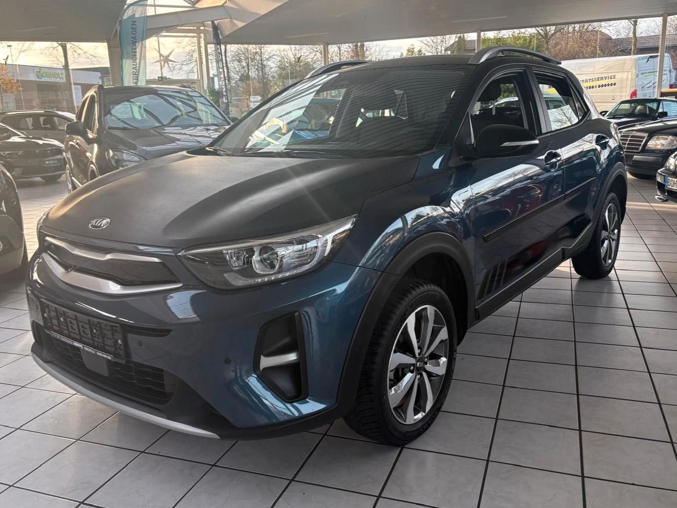 Kia Stonic Vision *SHZ LHZ RFK PDC NAVI LED u.v.m*