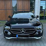 Mercedes-Benz E 220 d Autom. -Limousine Avantgard 360 - Mercedes-Benz E 220: Taxi