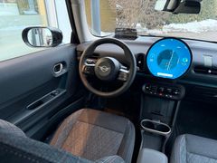 MINI Cooper C ESSENTIAL/ PAKET S/ LED/ EXPERIENCE MOD MINI Cooper C ESSENTIAL/ PAKET S/ LED/ EXPERIENCE MOD