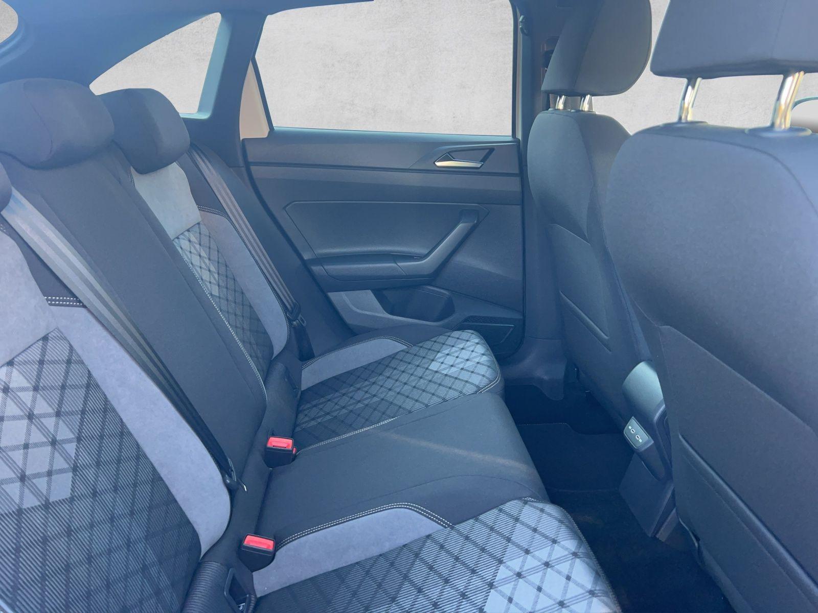 Volkswagen Taigo R-Line 1.5 TSI DSG Pano*Navi*Black Style