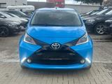Toyota Aygo AYGO x/Autom/ - Toyota in Bergisch Gladbach