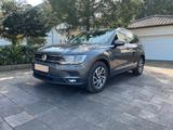 Volkswagen Tiguan 1.4 TSI ACT Comfortl. Navi, Panoramadach - VW Tiguan von privat