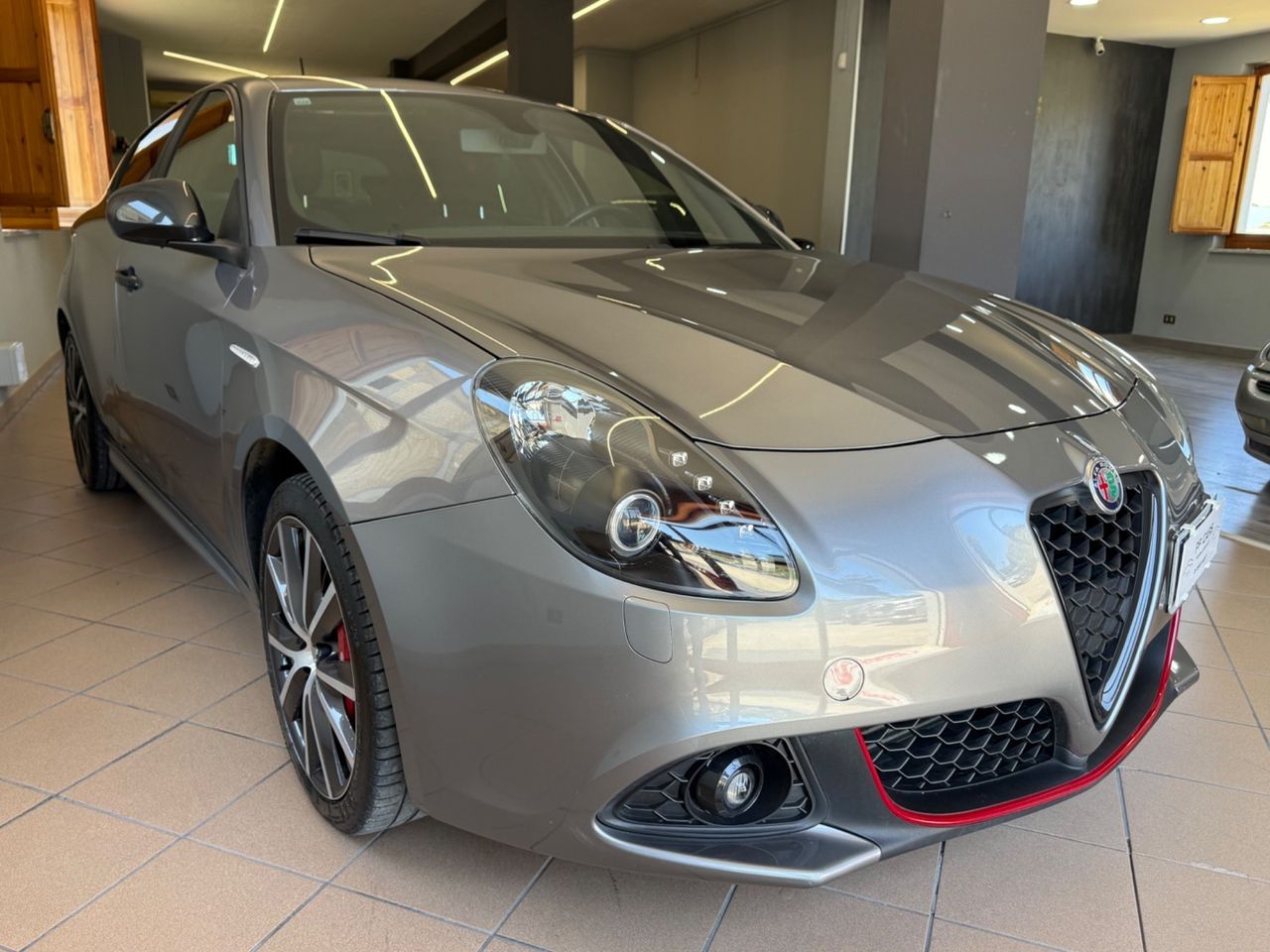 Alfa Romeo Giulietta 1.6 JTDm TCT 120 CV Sportiv imagem 3