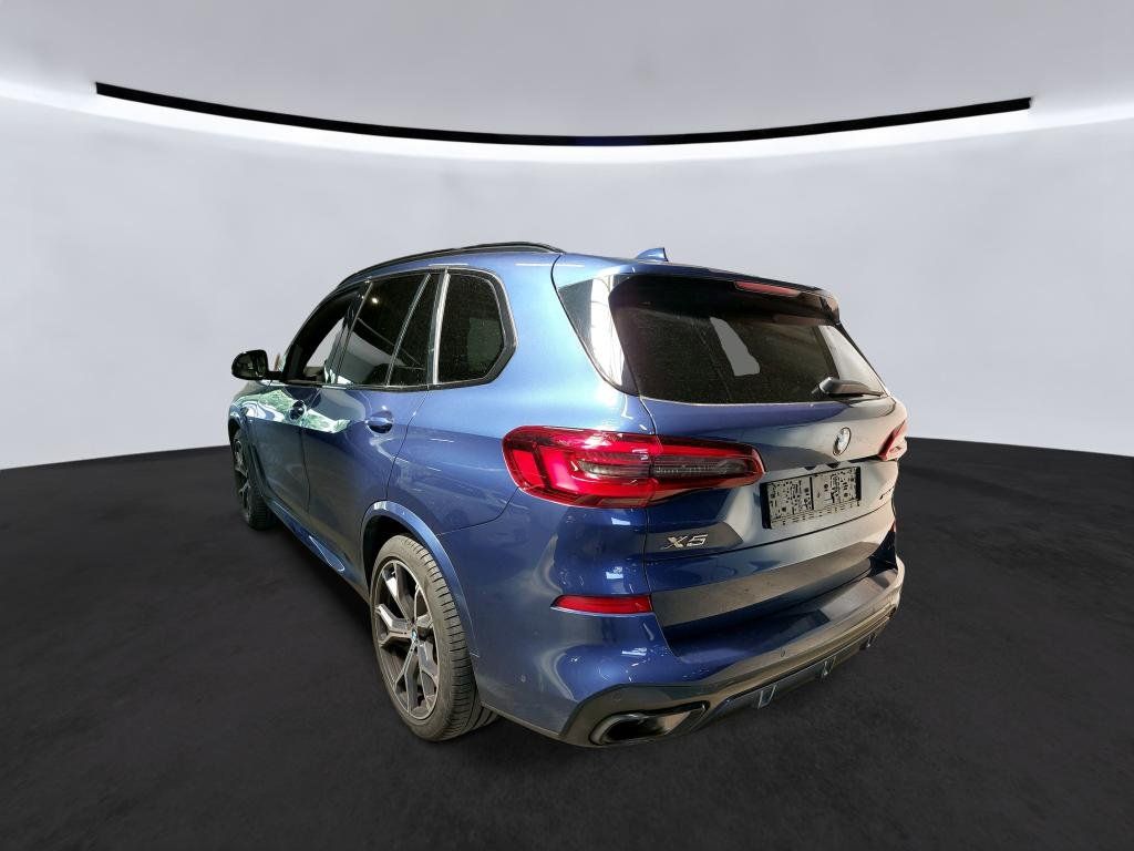 Fahrzeugabbildung BMW X5 xDrive 40d M-Sportpaket/INNO/SKY-LOUNGE/360°K
