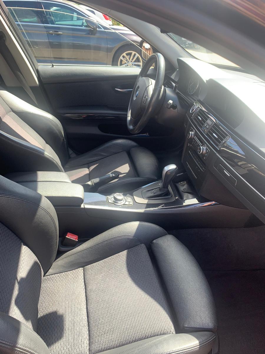 BMW 320 2012 — photo 7
