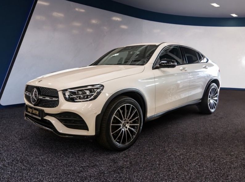 Image of Mercedes-Benz GLC 300