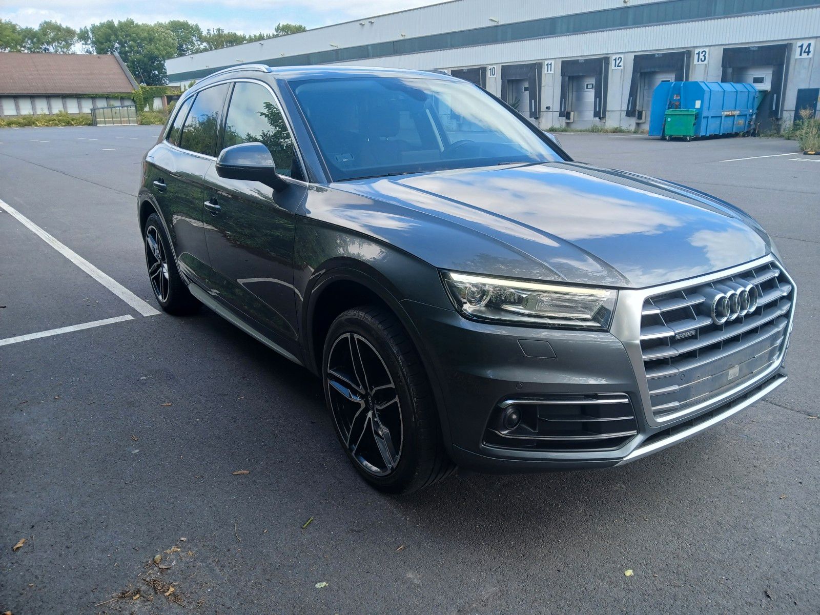 Audi Audi Q5 40 TDI quattro sport 1 Hand Scheckheft 4x4